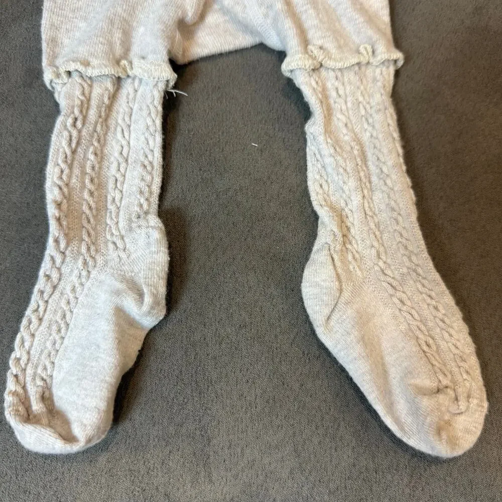 H&M Ivory Oatmeal Cable Knit Ruffle Thick Knit Sweater Tights18 18-24 Months 2T